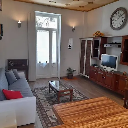 アパート Il Noce Canzo