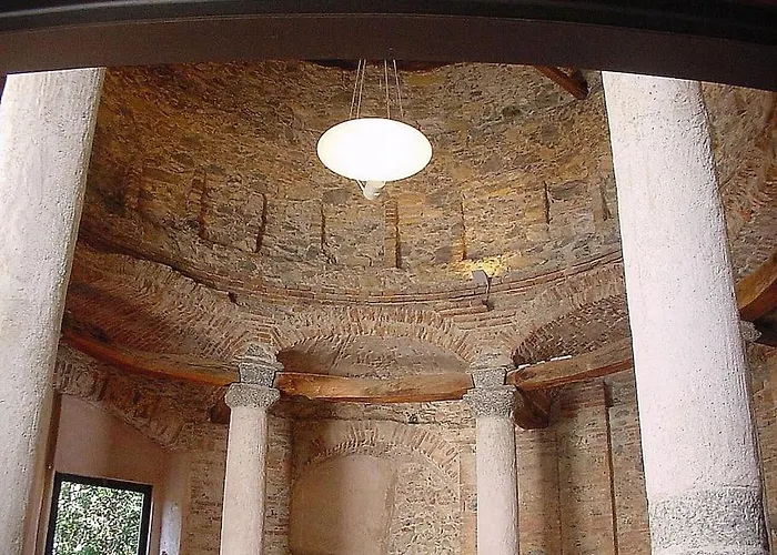 Il Noce Canzo